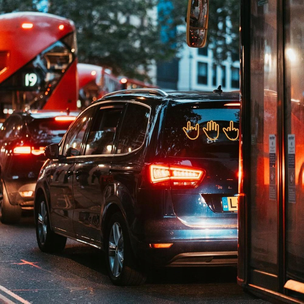 LED rankos gestų indikatorius automobiliui su nuotolinio valdymo pultu