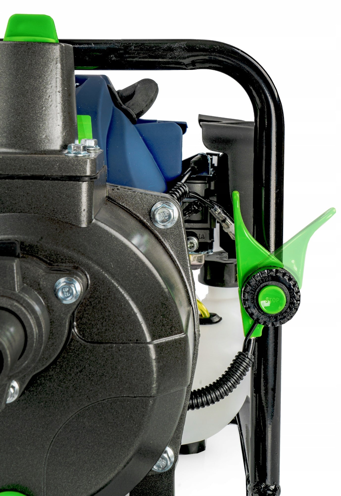WUBER 1" Benzininis Motosiurblys – 5.2 AG, 18 000 l/h, su priedais ir alyva