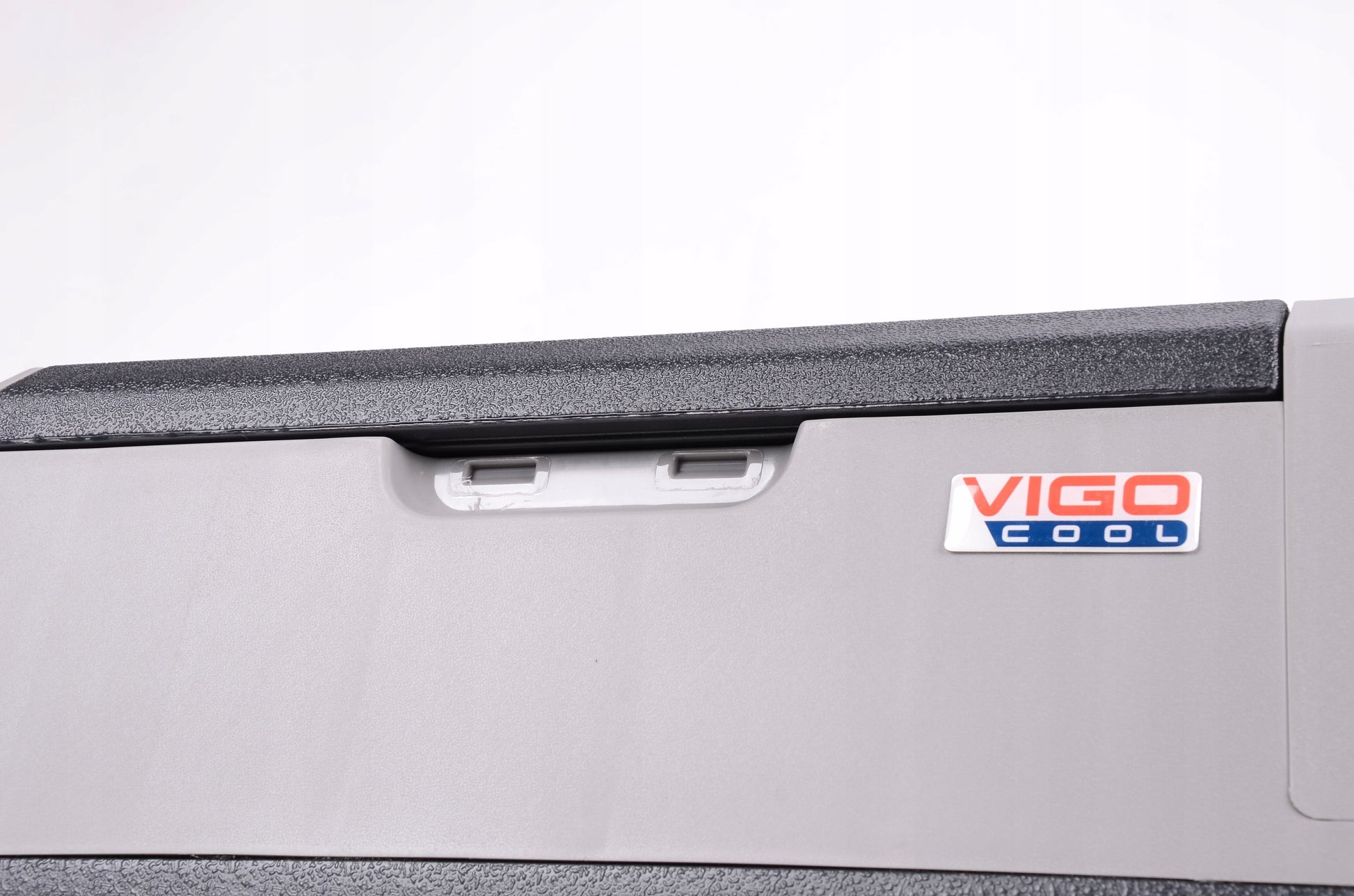 Kompresorinis šaldytuvas VIGO COOL 30L 12/24/230V su „Bluetooth“ ir USB
