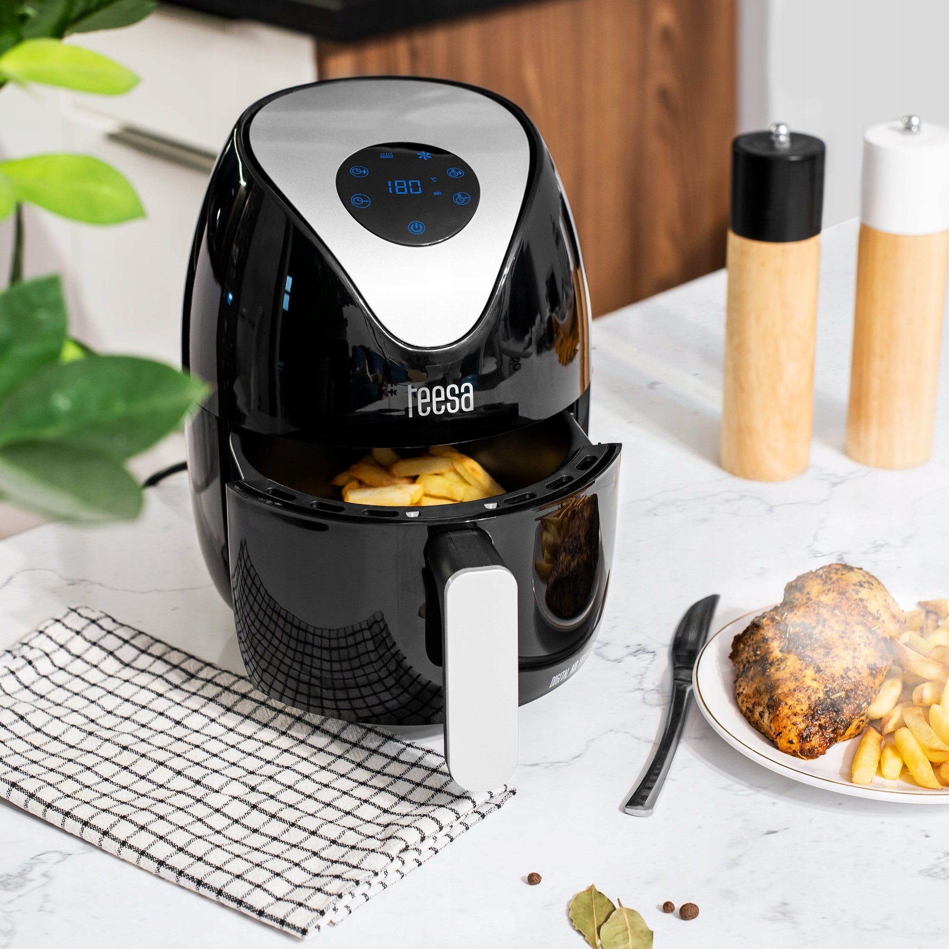 Karšto oro gruzdintuvė Teesa Digital Air Fryer 1.8L